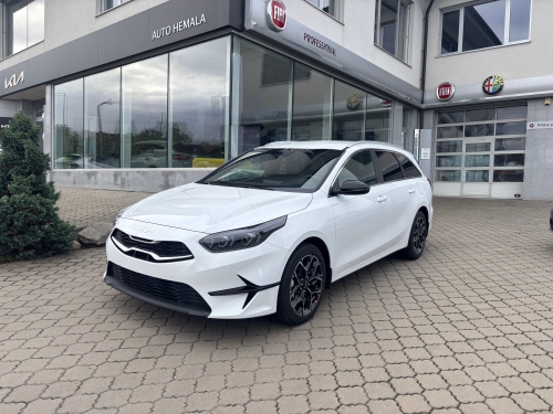 Kia Ceed SW bílý